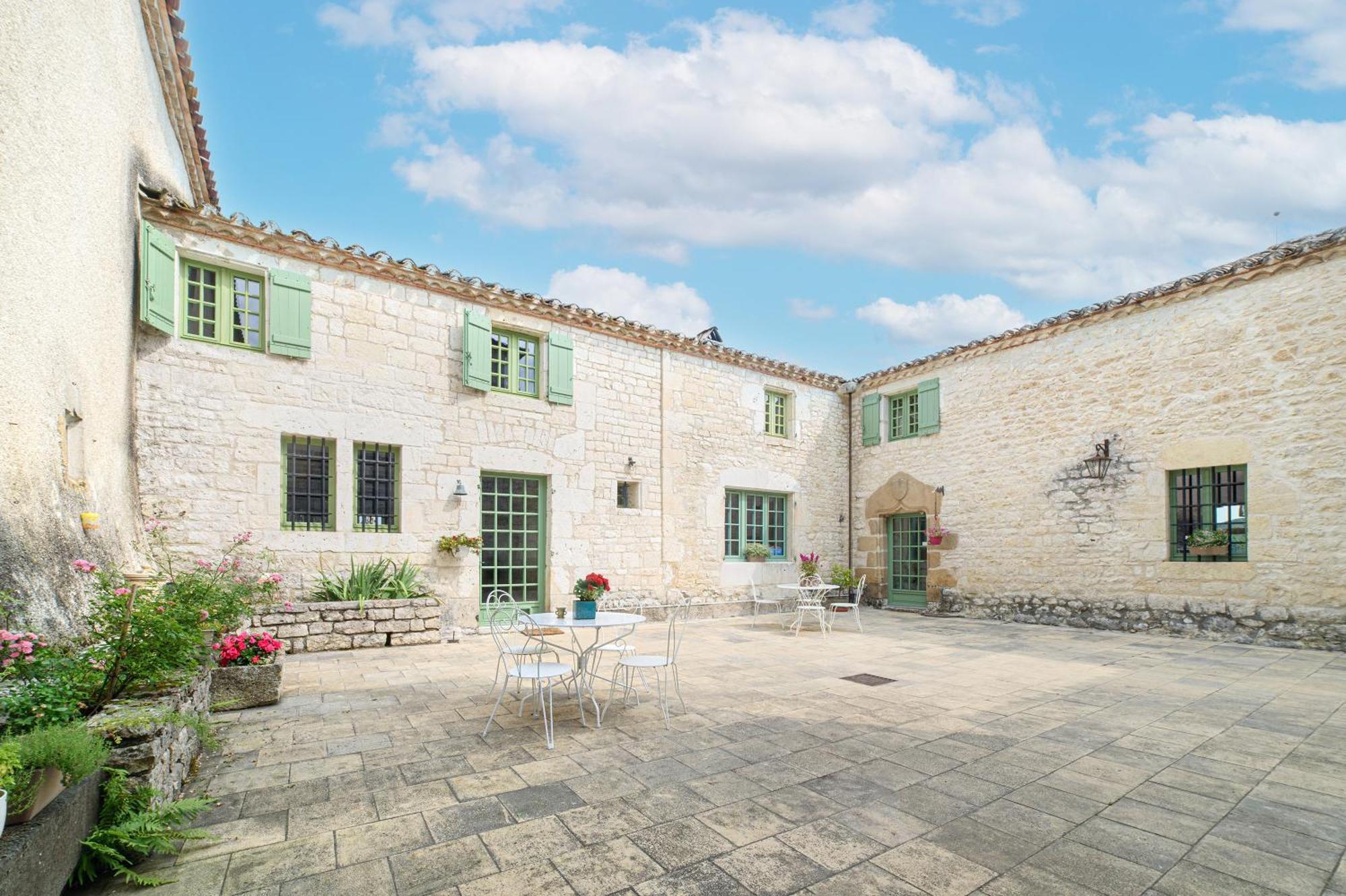 מלון Courbiac Manoir Le Moulinal47 - Vue Panoramique מראה חיצוני תמונה